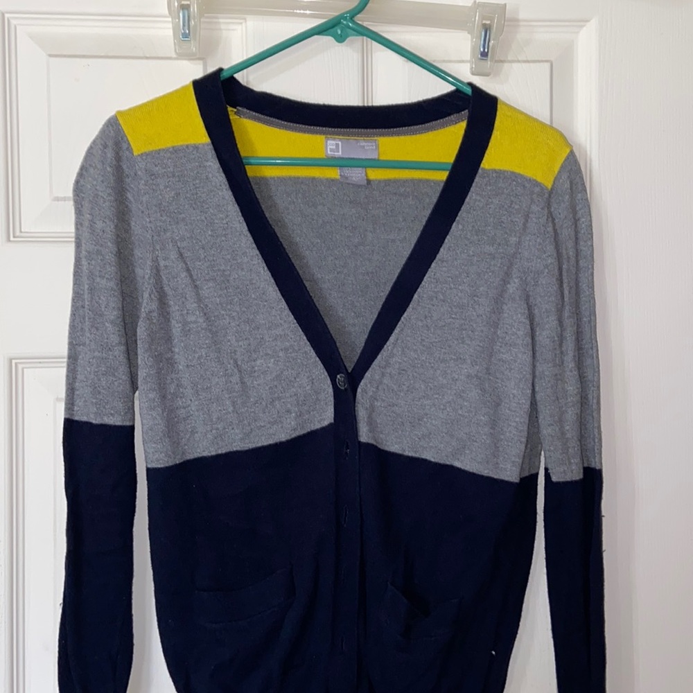 Cashmere cardigan